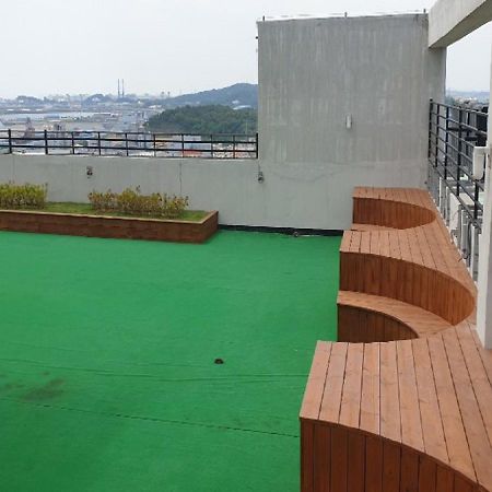 Western Bay Marina Hotel Pyeongtaek Bagian luar foto