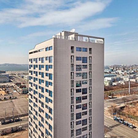 Western Bay Marina Hotel Pyeongtaek Bagian luar foto