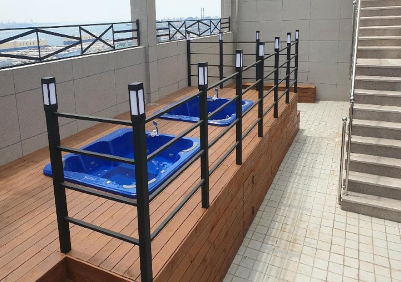 Western Bay Marina Hotel Pyeongtaek Bagian luar foto