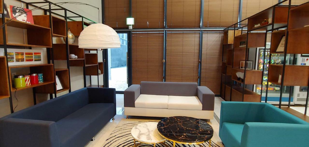 Western Bay Marina Hotel Pyeongtaek Bagian luar foto