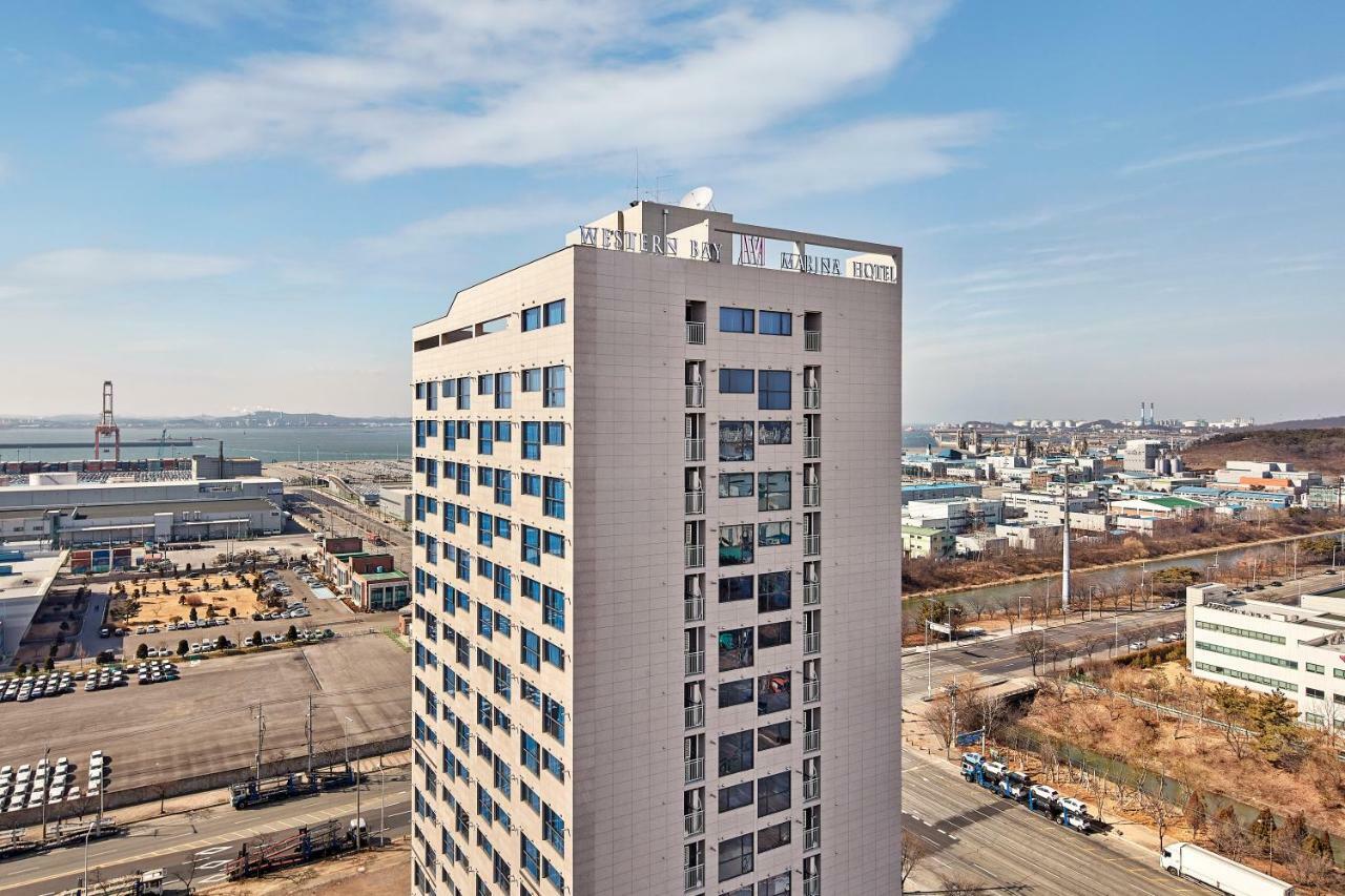 Western Bay Marina Hotel Pyeongtaek Bagian luar foto