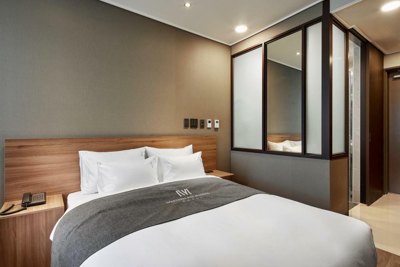 Western Bay Marina Hotel Pyeongtaek Bagian luar foto
